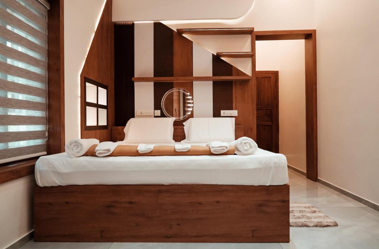 Kalloos Island Backwater Resort 콜람 외부 사진